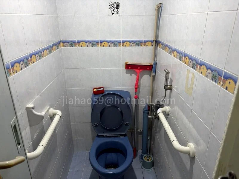 3 Room (3I) HDB for Sale in  20 Chai Chee Road - Image 8