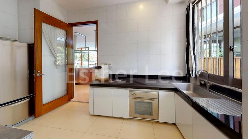 7 Bed Bungalow (Landed) for Sale in  Ocean Drive - Image 9