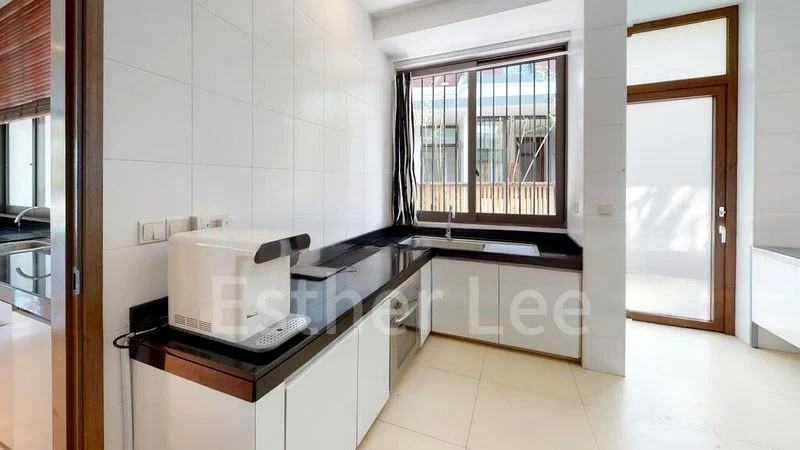 7 Bed Bungalow (Landed) for Sale in  Ocean Drive - Image 10