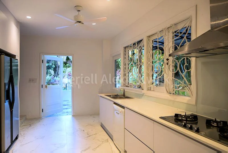 4 Bed Bungalow (Landed) for Rent in The Blossomvale - Image 3