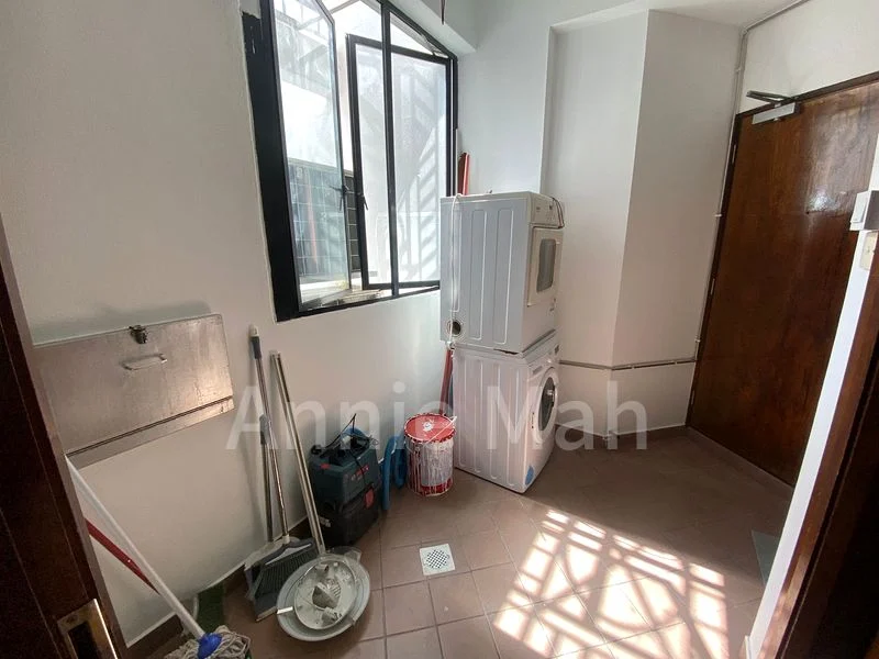 Common Room (Condo) for Rent in  Chatelet - Image 5