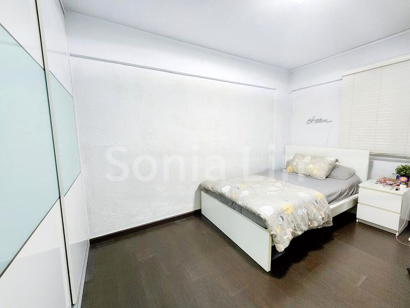 4 Room (4NG) HDB for Sale in  110 Bedok Reservoir Road - Image 11