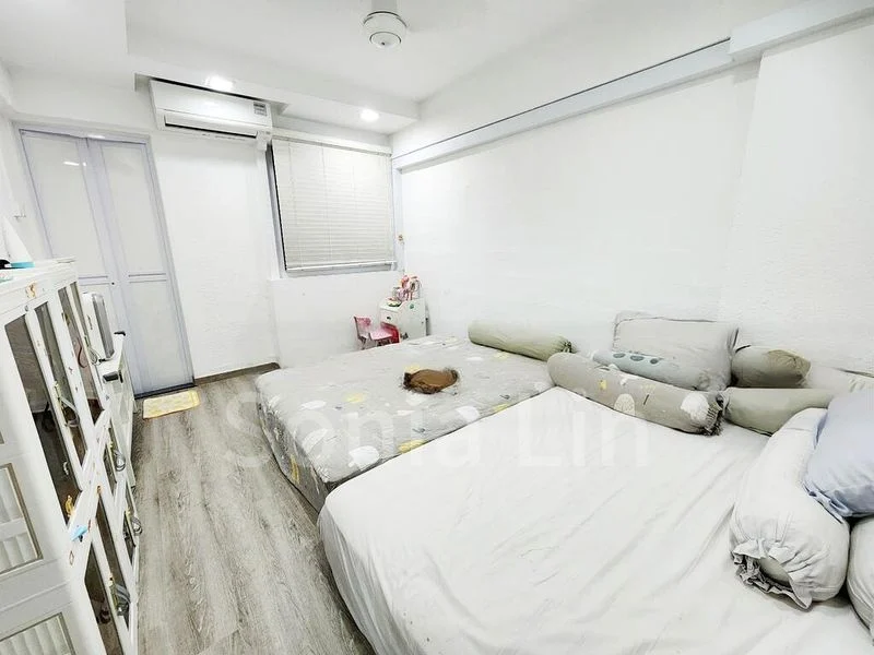 4 Room (4NG) HDB for Sale in  110 Bedok Reservoir Road - Image 6