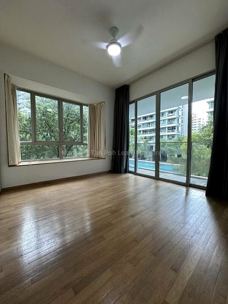 4 Bed Condo for Rent in  Livia - Image 4