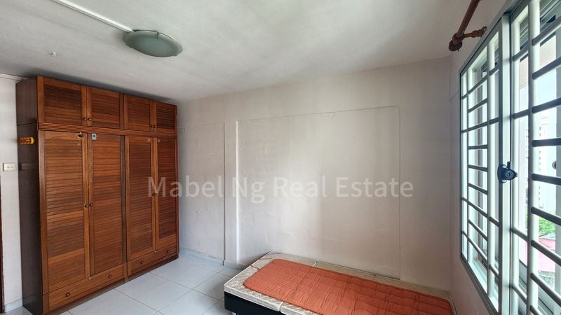 Common Room (HDB) for Rent in 412 Ang Mo Kio Avenue 10 - Image 3