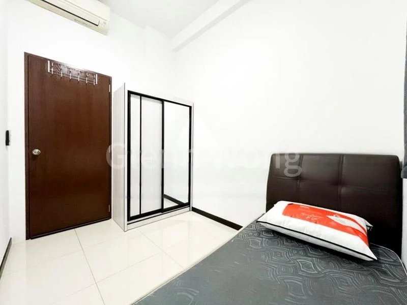 Common Room (Condo) for Rent in  Spazio @ Kovan - Image 1