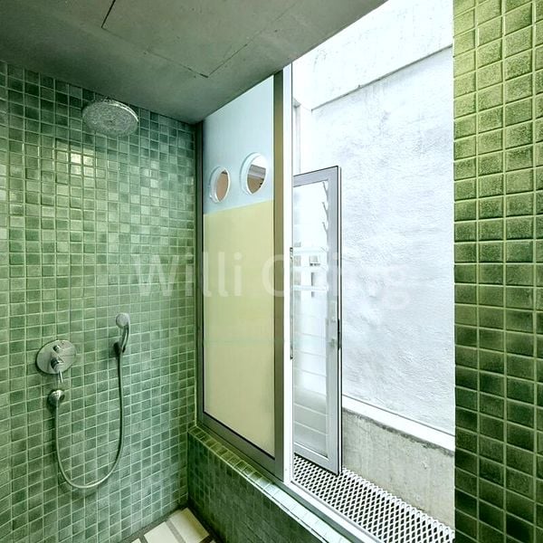 4 Bed Terraced House (Landed) for Sale in  Peakview Estate - Image 6