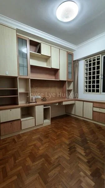 4 Bed Condo for Rent in Castle Green - Image 1
