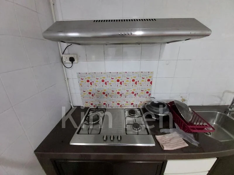 4 Room (4A) HDB for Rent in  286A Toh Guan Road - Image 2