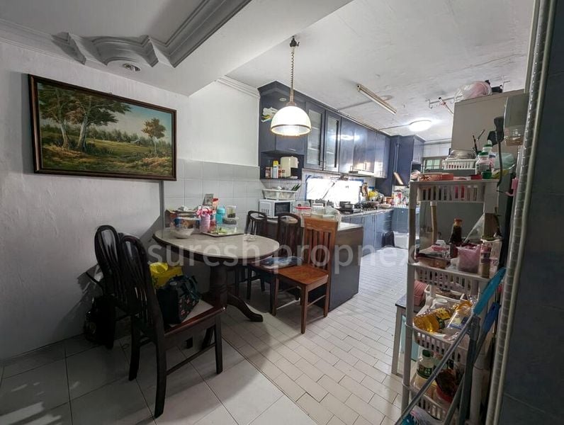 4 Room (4STD) HDB for Sale in  755 Yishun Street 72 - Image 3