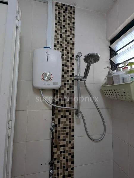 4 Room (4STD) HDB for Sale in  755 Yishun Street 72 - Image 4