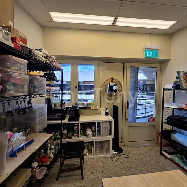 Food & Beverage for Rent: Telok Blangah House - Image 5