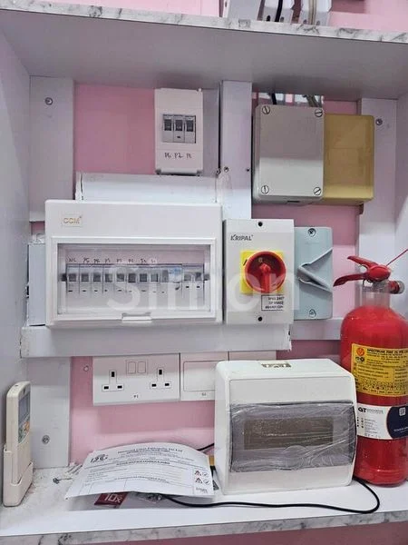 Shop / Shophouse for Rent: The Promenade @ Pelikat - Image 2