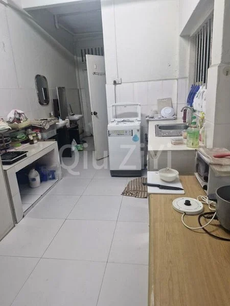 Common Room (Landed) for Rent in  Lorong 4 Geylang - Image 4
