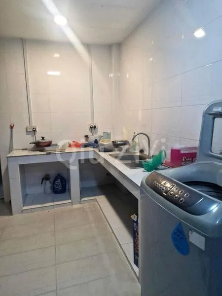 Common Room (Landed) for Rent in  Lorong 4 Geylang - Image 5