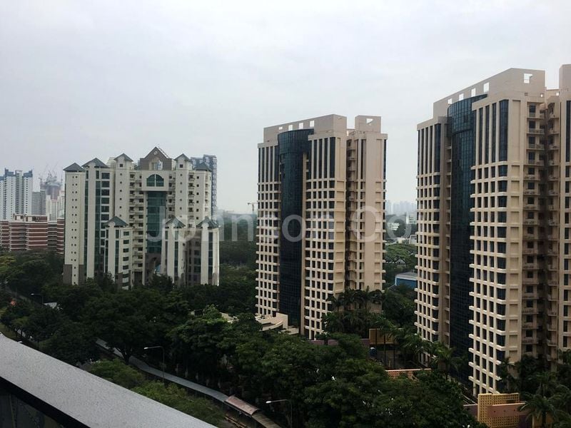 1 Bed Condo for Rent in Echelon - Image 5