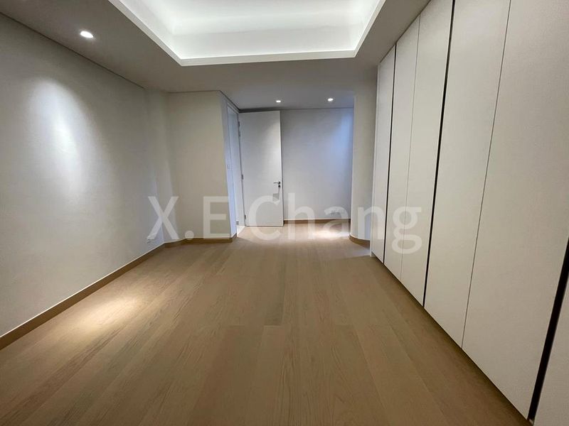 3+1 Bed Condo for Rent in  The Colonnade - Image 8