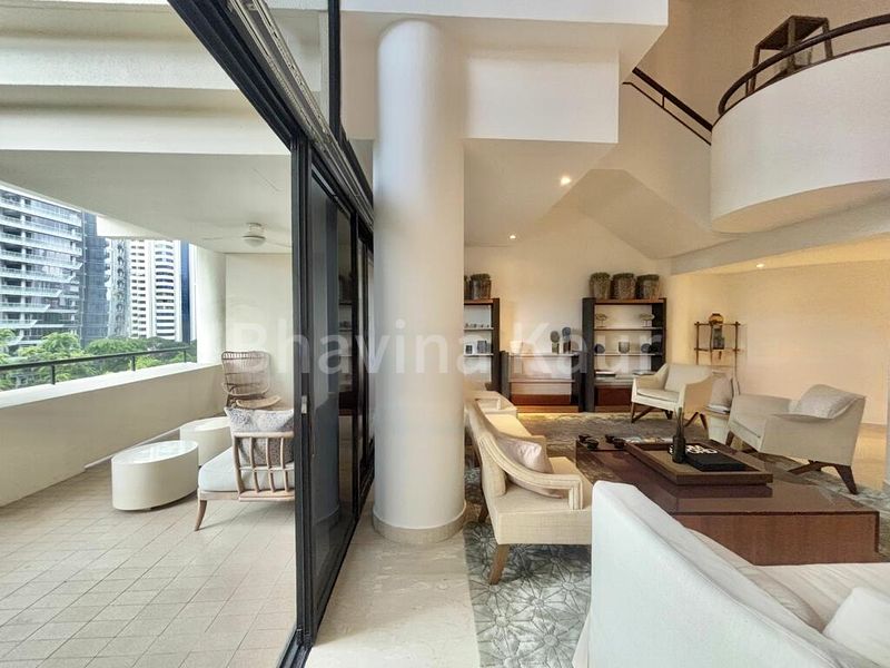 3 Bed Condo for Rent in  The Colonnade - Image 3