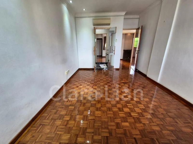 4 Bed Condo for Rent in Grande Vista - Image 3