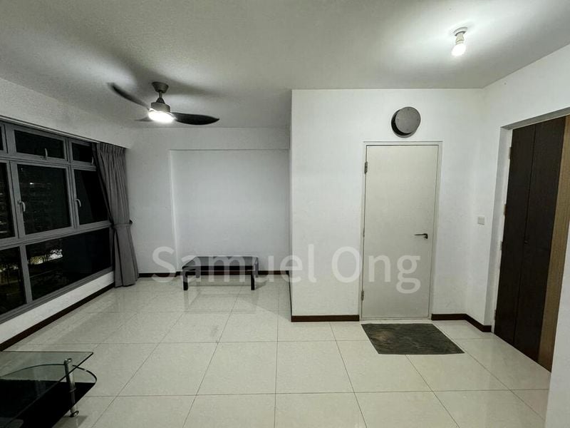 Premium HDB for Rent in  684C Edgedale Plains - Image 3