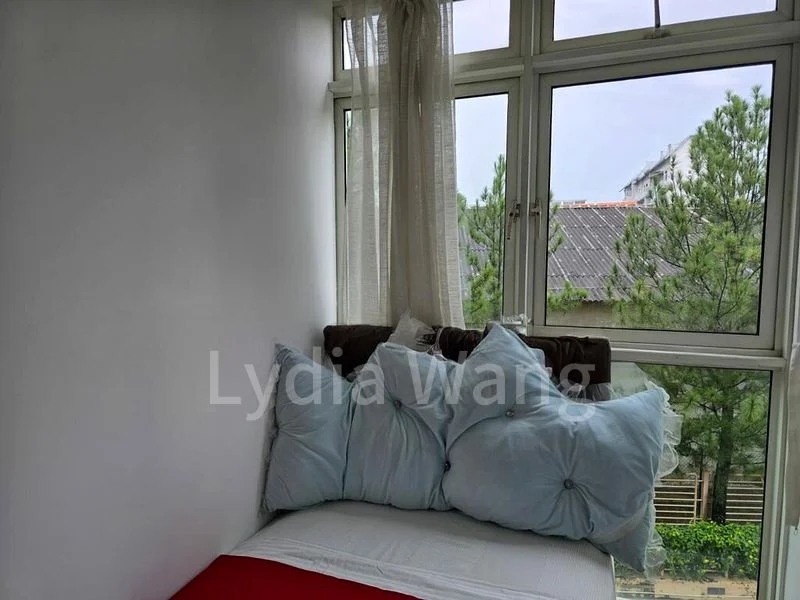 Common Room (Condo) for Rent in  Moonstone View - Image 9