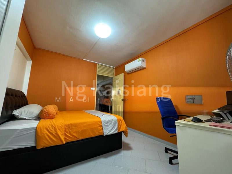Room (HDB) for Rent in  535 Hougang Street 52 - Image 12