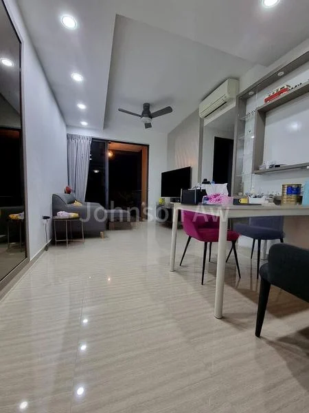 3 Bed Executive Condo for Rent in  The Brownstone - Image 3
