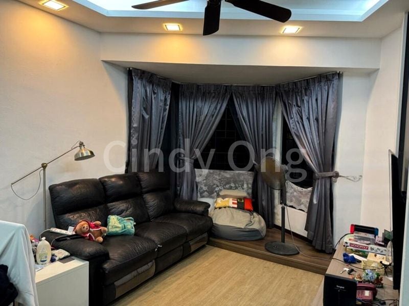 3 Bed Condo for Sale in  Chiltern Park - Image 1