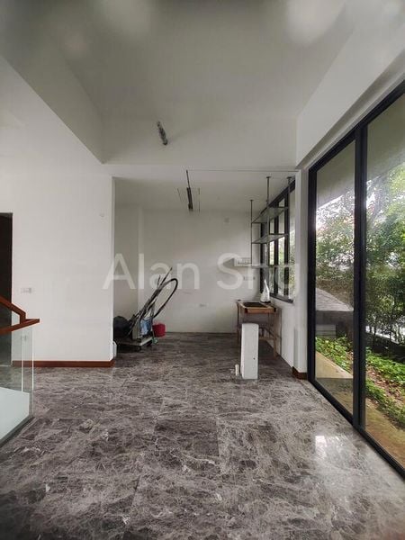 4 Bed Terraced House (Landed) for Sale in  Cabana - Image 11