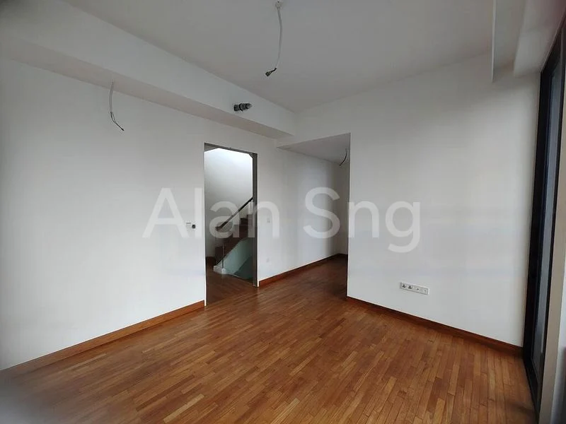 4 Bed Terraced House (Landed) for Sale in  Cabana - Image 5