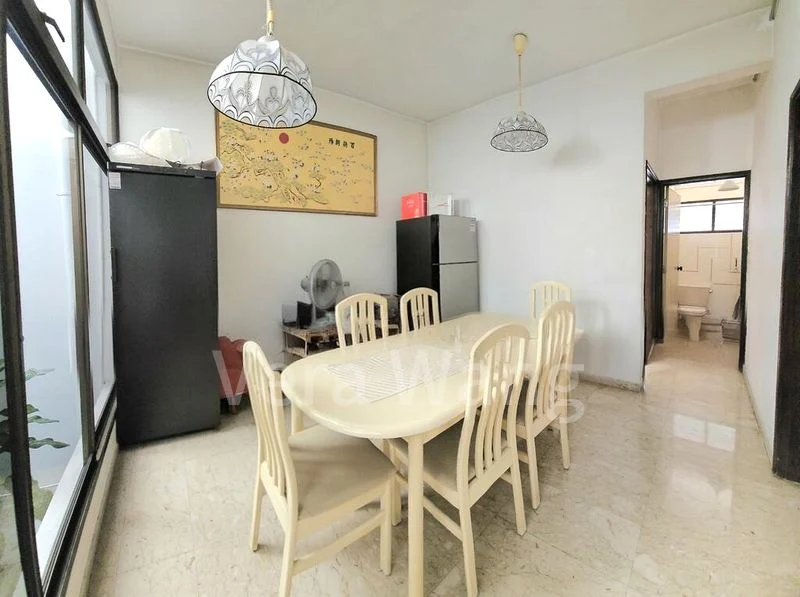 5 Bed Terraced House (Landed) for Sale in  Dunearn Road - Image 1