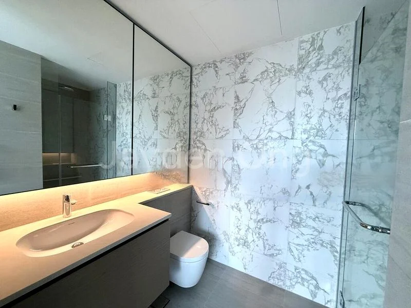 1 Bed Condo for Sale in  Pasir Ris 8 / Pasir Ris Mall - Image 7