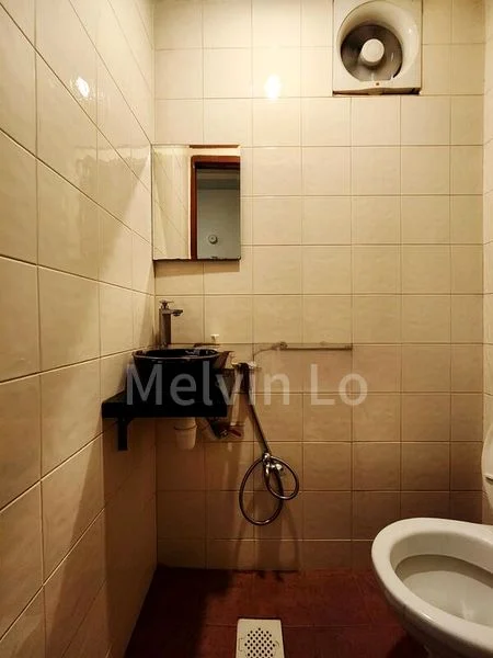 Shop / Shophouse for Rent: Shophouse For Rent! Available as a 3.5 storey unit or individual levels! Club Street, Ang Siang Hill, Chinatown - Image 6