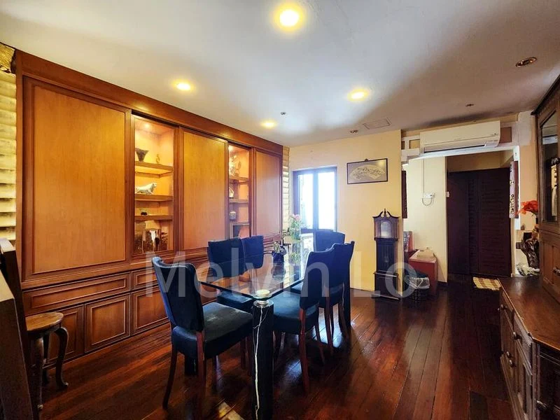 Shop / Shophouse for Rent: Shophouse For Rent! Available as a 3.5 storey unit or individual levels! Club Street, Ang Siang Hill, Chinatown - Image 12