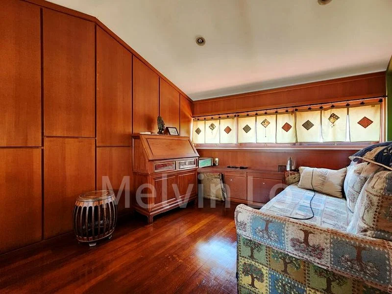 Shop / Shophouse for Rent: Shophouse For Rent! Available as a 3.5 storey unit or individual levels! Club Street, Ang Siang Hill, Chinatown - Image 11