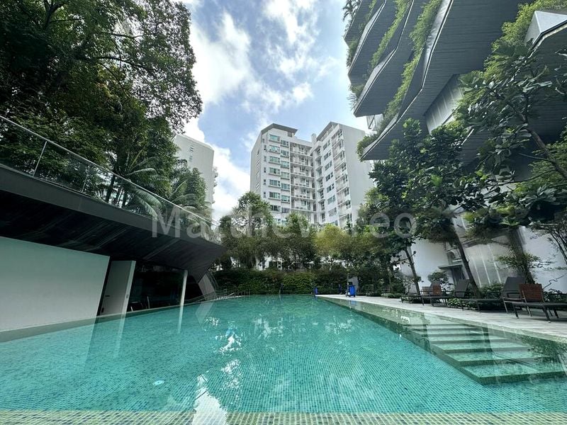 4 Bed Condo for Rent in  The Oliv - Image 2