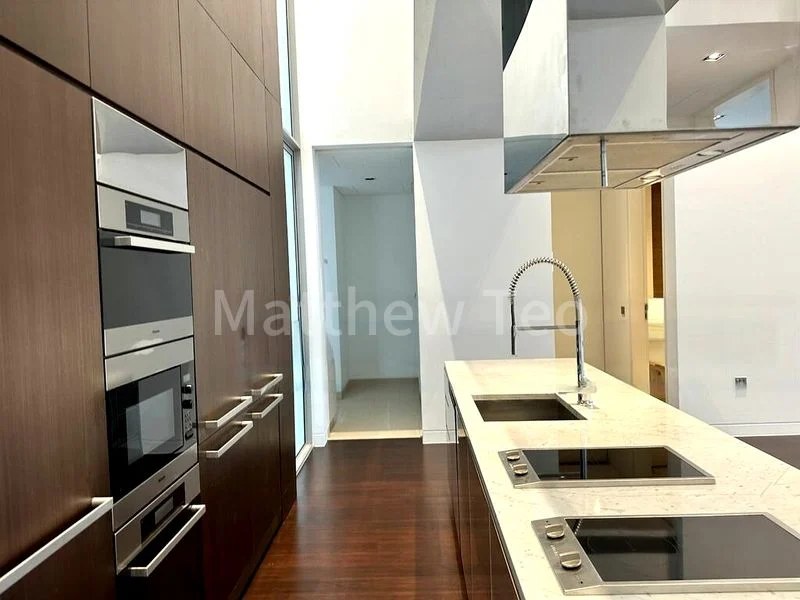 4 Bed Condo for Rent in  The Oliv - Image 10