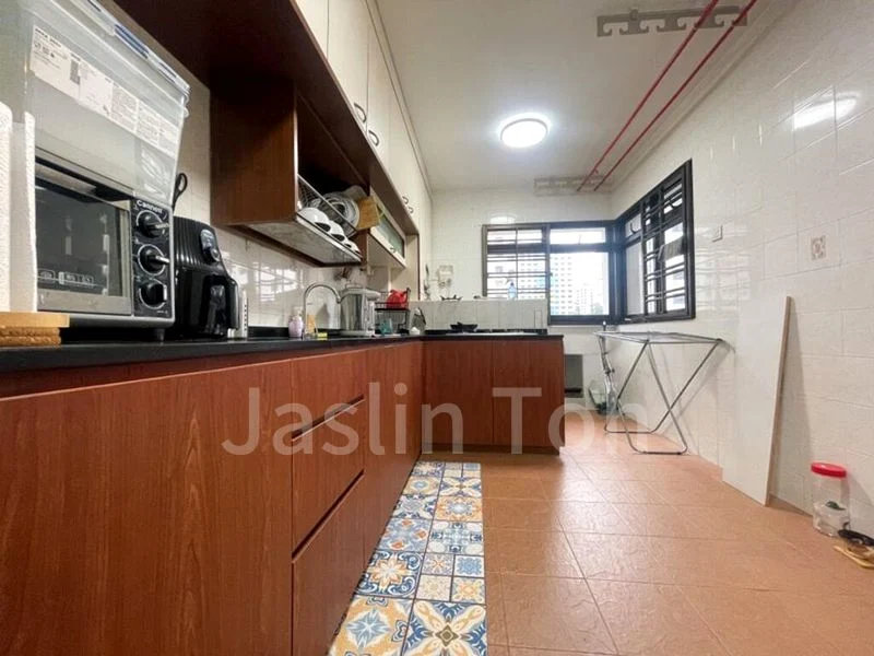 Common Room (HDB) for Rent in  687D Choa Chu Kang Drive - Image 4