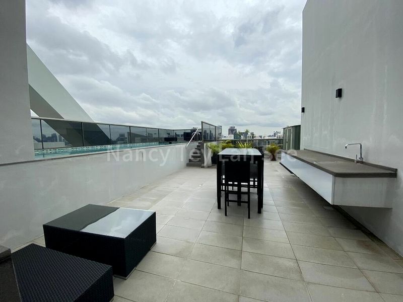 4 Bed Condo for Rent in  Trilight - Image 9