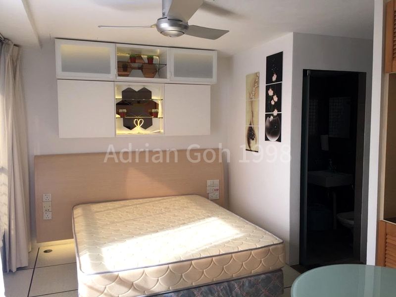 Studio Condo for Rent in International Plaza - Image 8