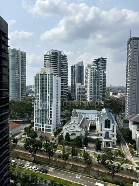 3 Bed Condo for Rent in  Kopar At Newton - Image 11