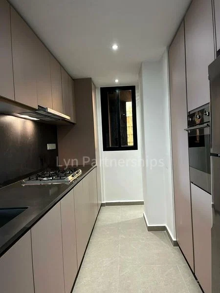 3 Bed Condo for Rent in  Kopar At Newton - Image 8