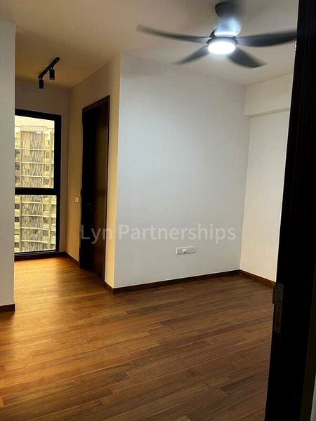 3 Bed Condo for Rent in  Kopar At Newton - Image 2