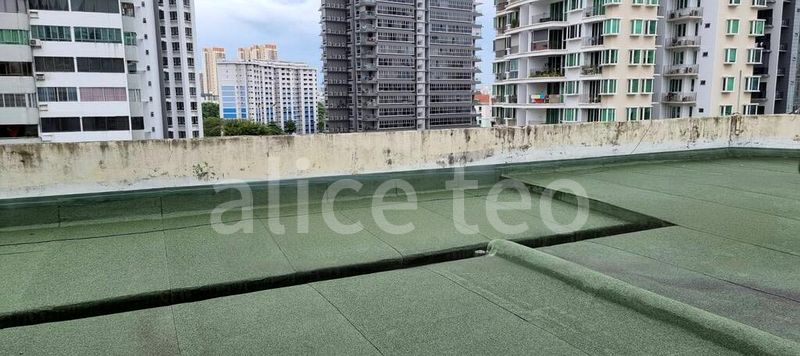 Light Industrial (B1) for Sale: Golden Wall Flatted Factory - Image 3