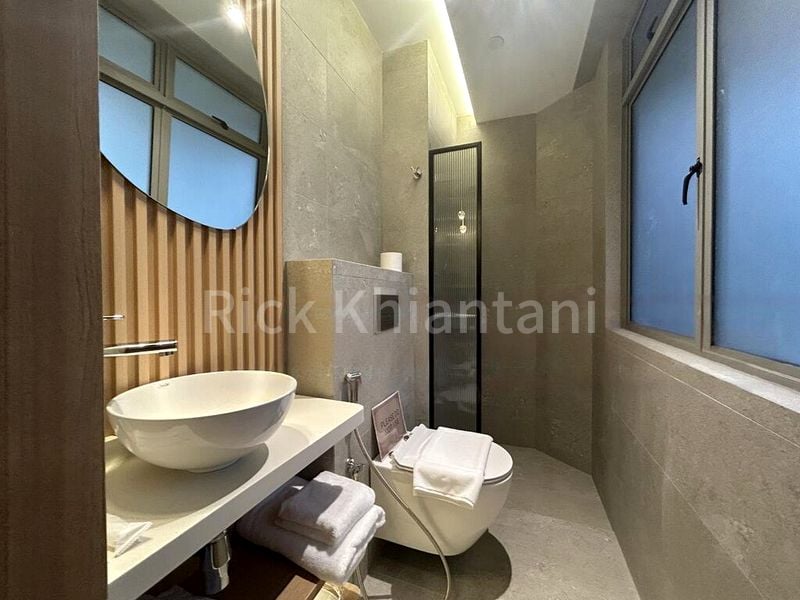 Master Room (Condo) for Rent in  2 Mount Elizabeth Link - Image 19