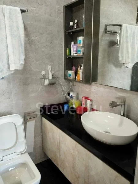 3 Bed Condo for Sale in  Bayshore Park - Image 6