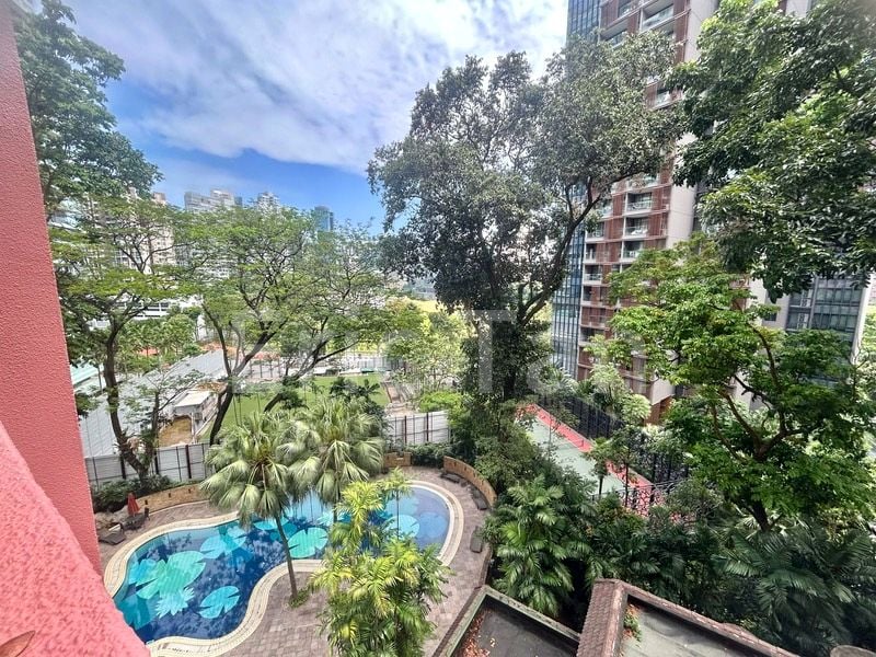4 Bed Condo for Sale in  Leonie Gardens - Image 1