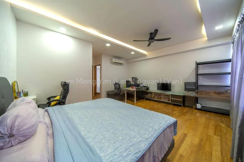 5 Bed Terraced House (Landed) for Sale in Inggu Road - Image 5