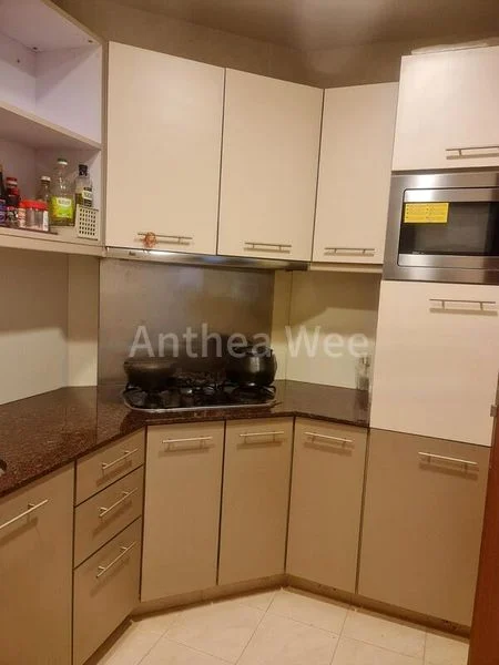 1 Bed Condo for Rent in The Aston - Image 4