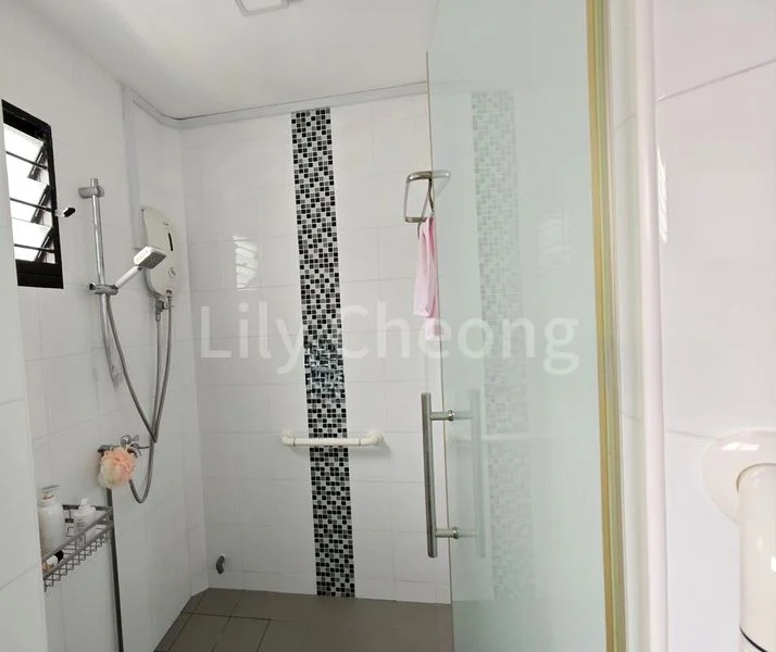 4 Room (4A) HDB for Rent in  403 Woodlands Street 41 - Image 10